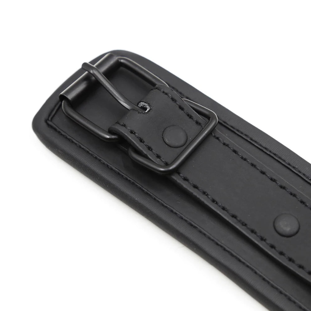 Teasecode™ The Iron Leash